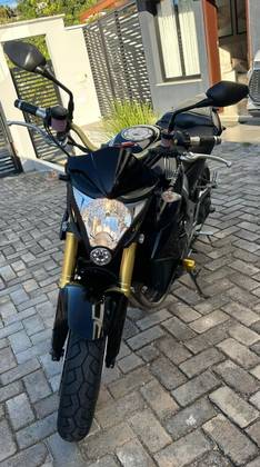 HONDA CB 1000R 